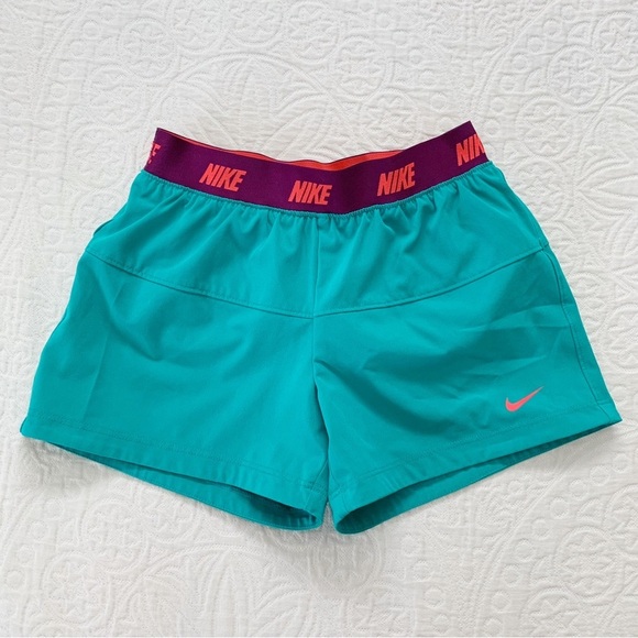 Nike Girls' Dri-Fit Running Shorts, Retro‎ Turquoise - Picture 1 of 4